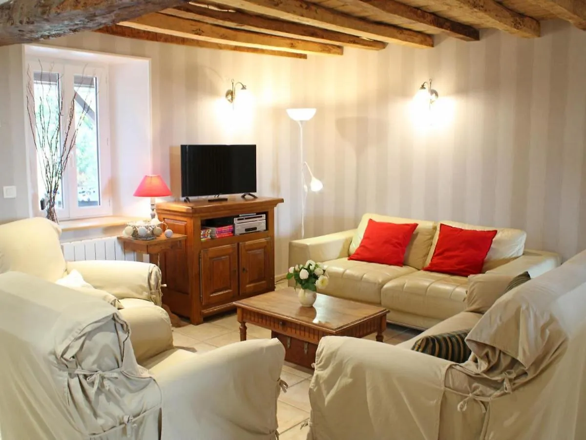 Grand Gite Familial A La Campagne Avec Jardin Et Veranda, Pres De Vichy Et Moulins - Fr-1-489-256 Cindre