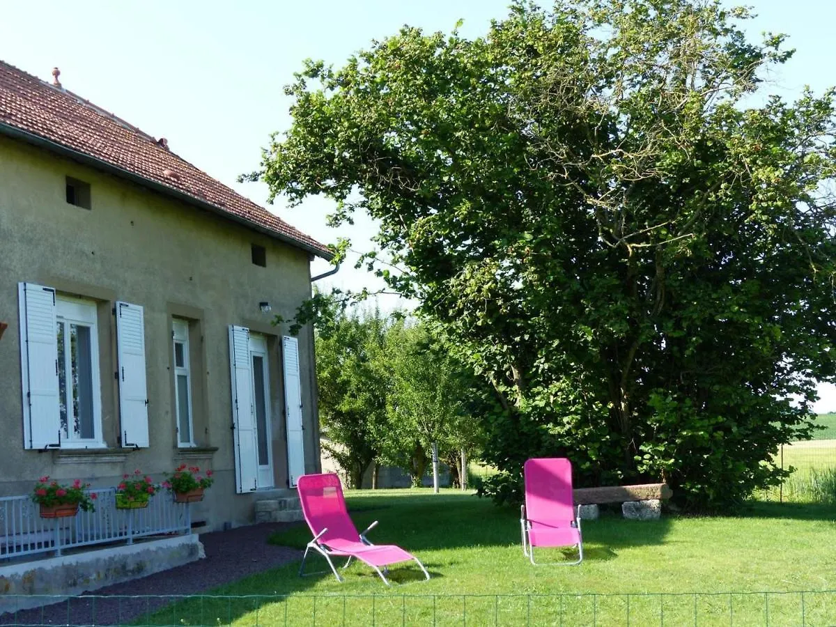 Grand Gite Familial A La Campagne Avec Jardin Et Veranda, Pres De Vichy Et Moulins - Fr-1-489-256 Cindre France